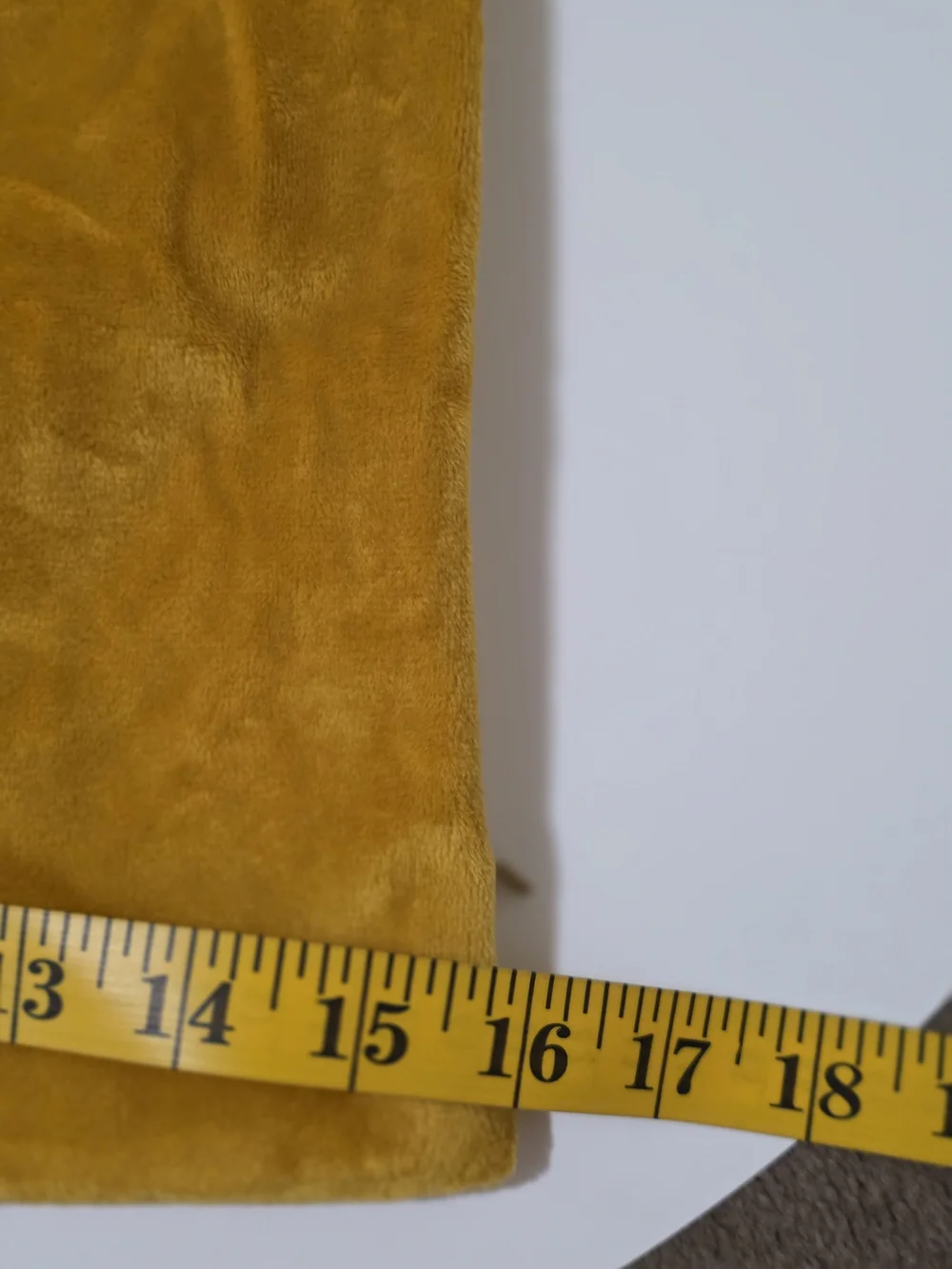 N/A mustard gold